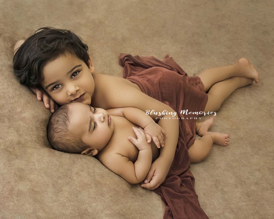 Brother and baby boy photoshoot in the studio