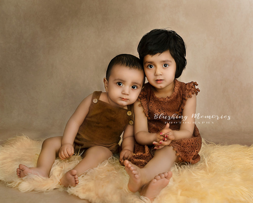 Portrait session of sibling in the studio of Blushing Memories, Eldorado Hills, CA