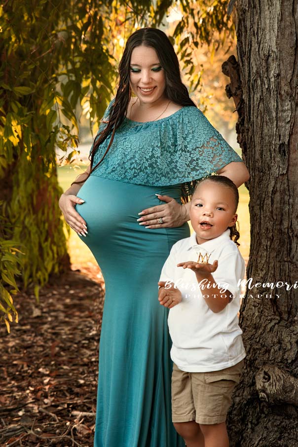 Outdoor Maternity photoshoot