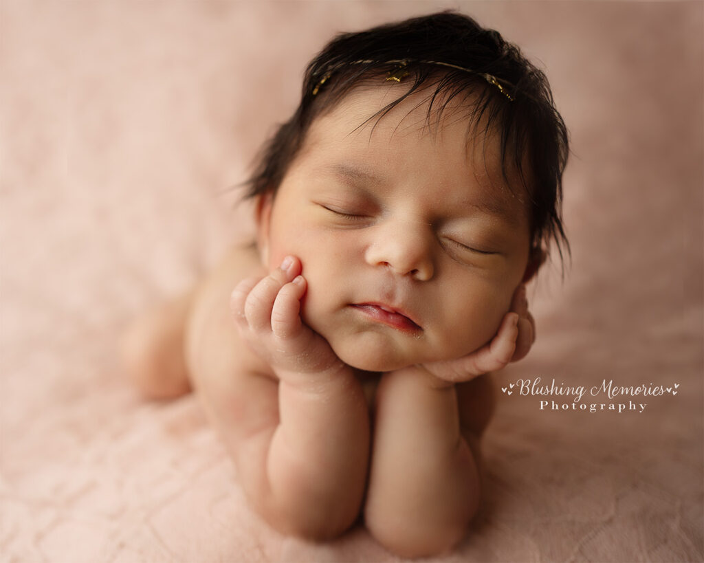 Newborn baby girl photo session by Blushing Memories Photography in Folsom California.
